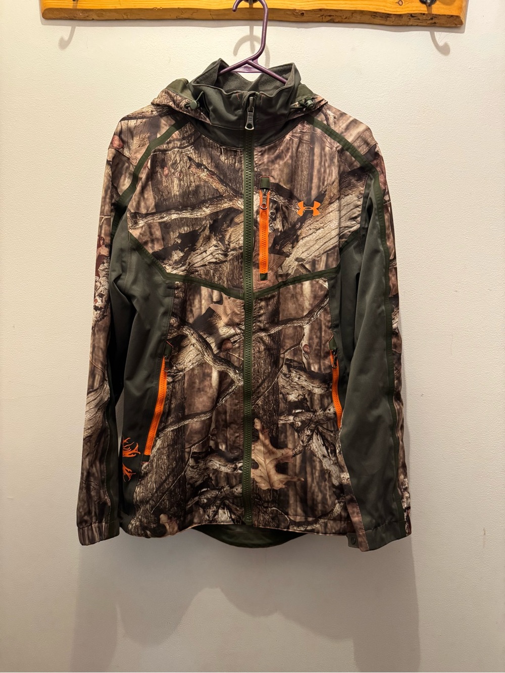 Under Armour Realtree Camo Softshell Rain Jacket